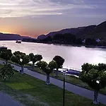Am Rhein 호텔 3*