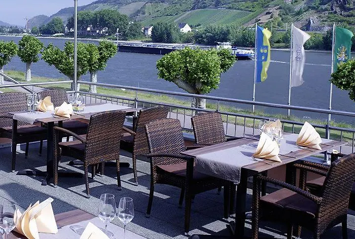Am Rhein Hotel 3*